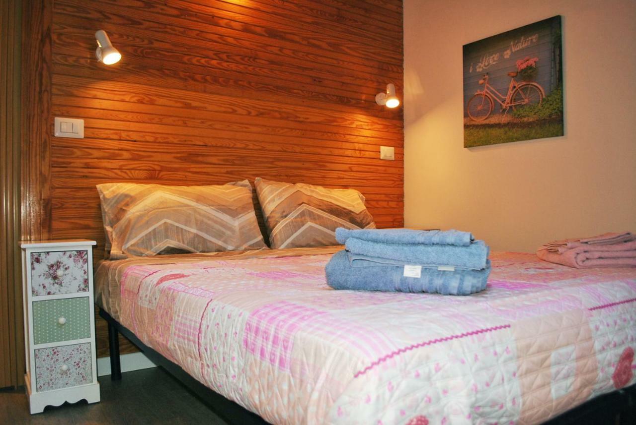 Tigullio Vacations: Lo Chalet Sul Mare Leivi ภายนอก รูปภาพ